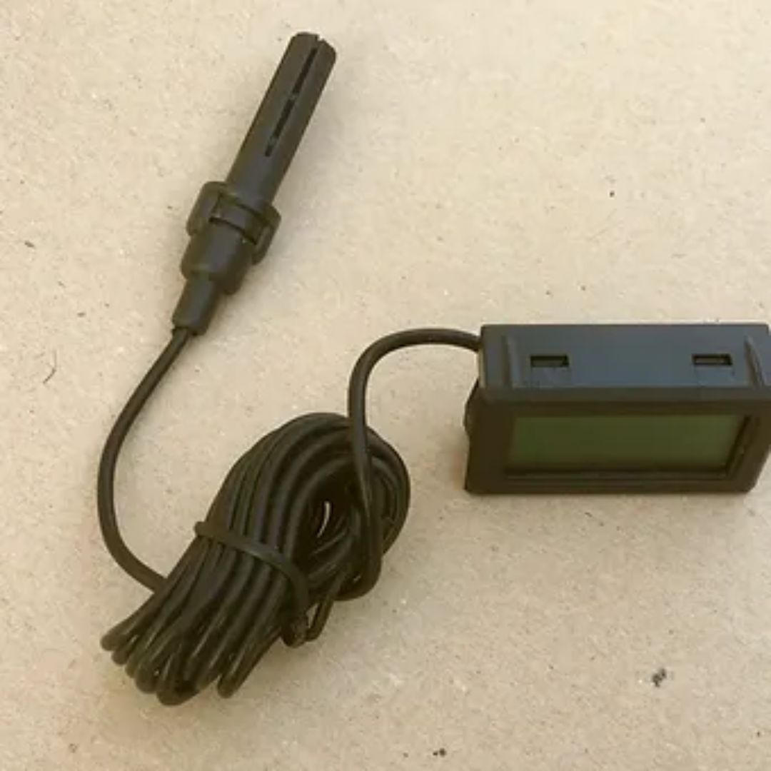 Thermomètre hygromètre pour vivarium insecte